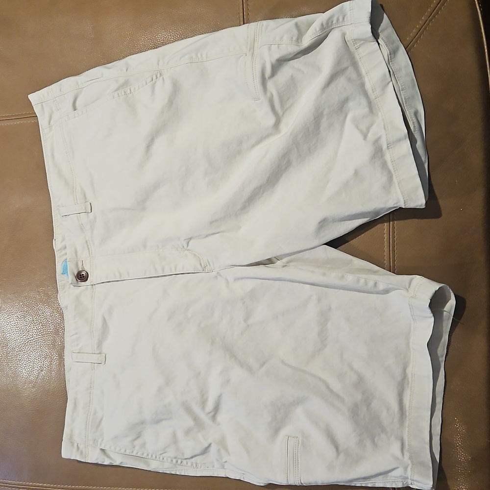Tommy Bahama Men's Flat Front Cargo Shorts - Cream 44